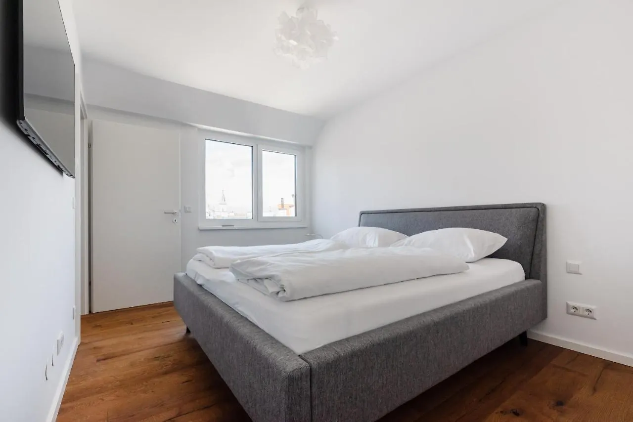Stylisches Apartment In Zentraler Gruenruhelage Mit Garagenplatz Vienna