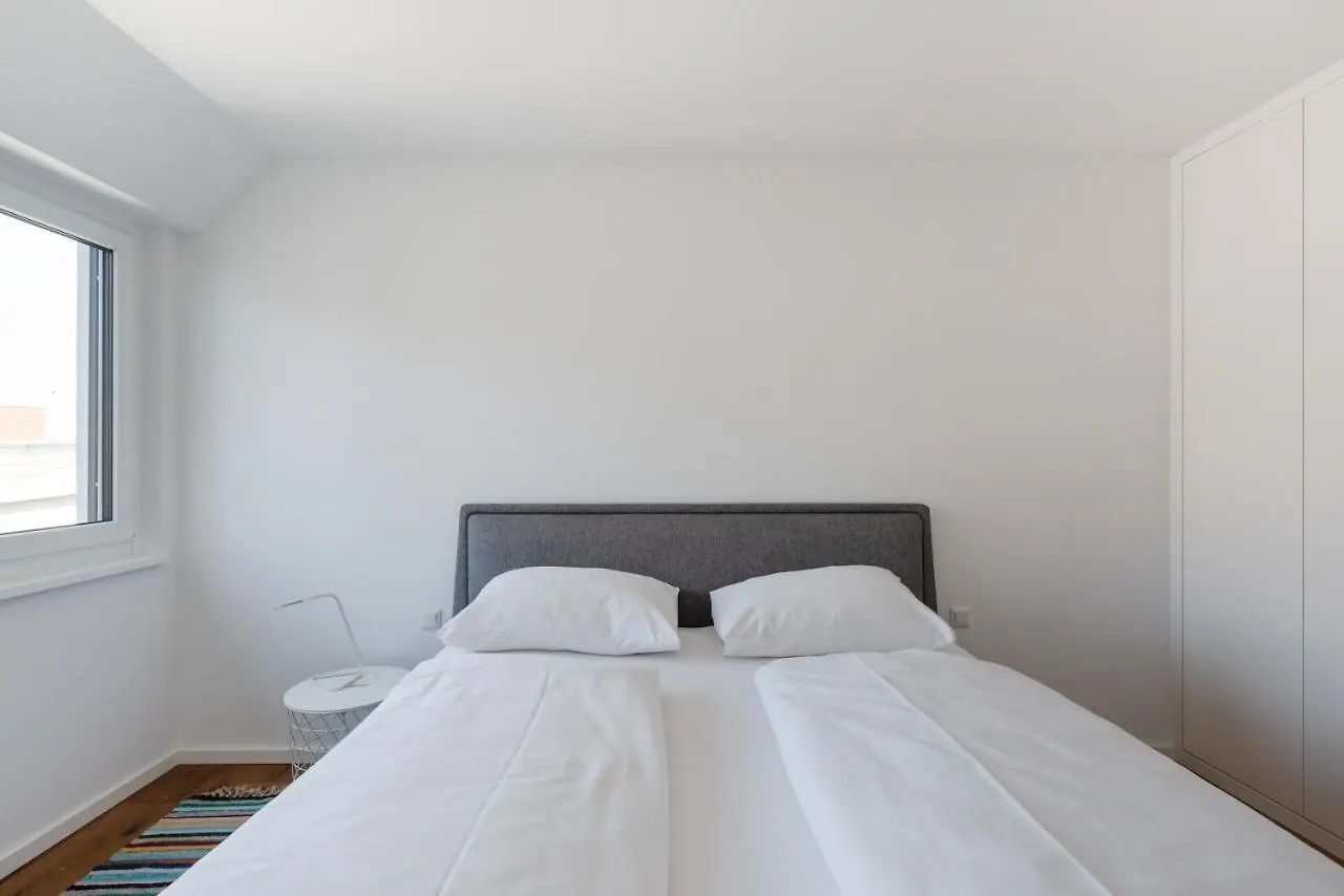Stylisches Apartment In Zentraler Gruenruhelage Mit Garagenplatz Vienna 0*,